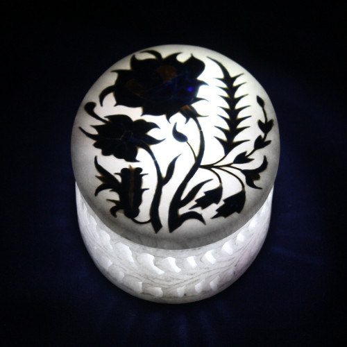 Oval Shape Trinket Box Inlaid Mother Of Pearl